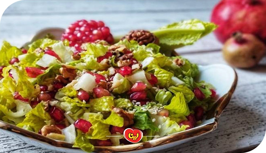 طرز تهیه سالاد کاهو و انار خوشمزه