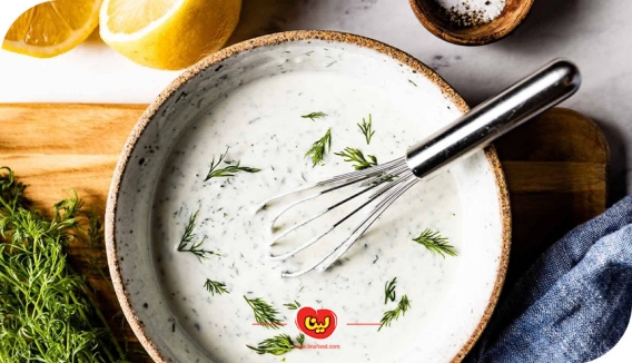 طرز تهیه سس رنچ رژیمی با ماست یونانی در 5 دقیقه